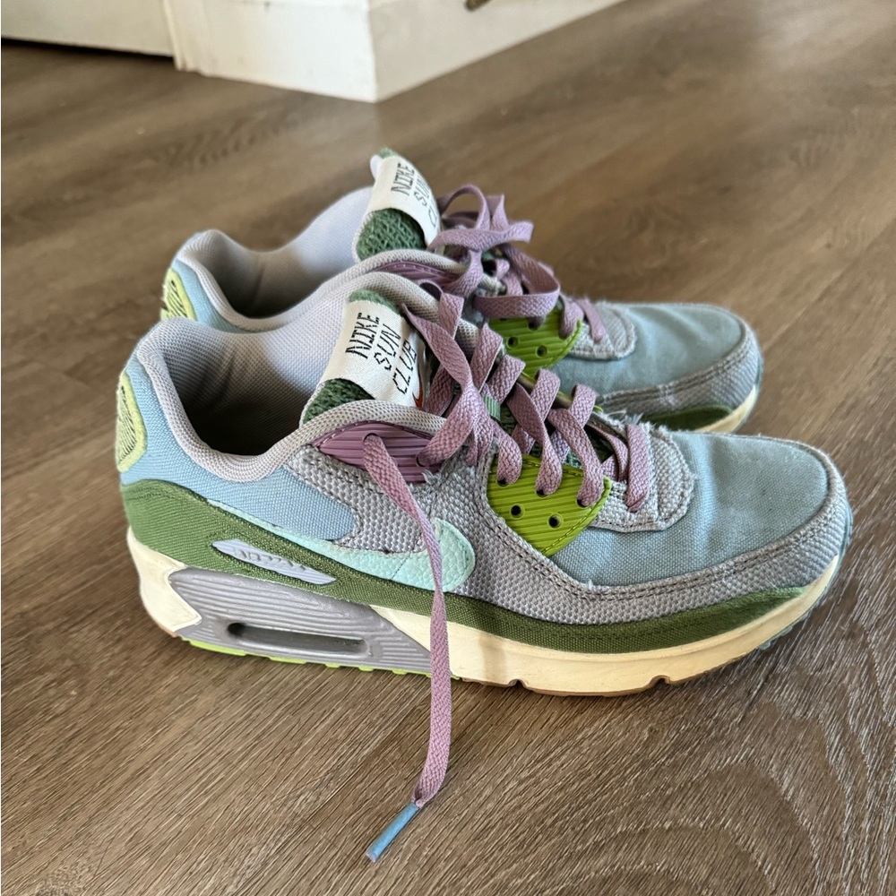 Nike sun club air max